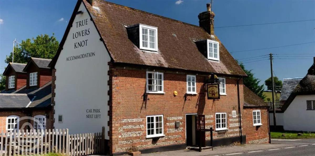 True Lovers Knot Blandford Forum Esterno foto