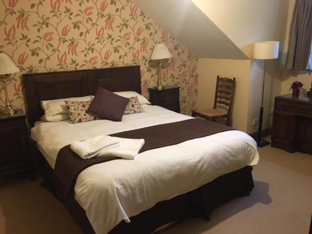 True Lovers Knot Blandford Forum Esterno foto